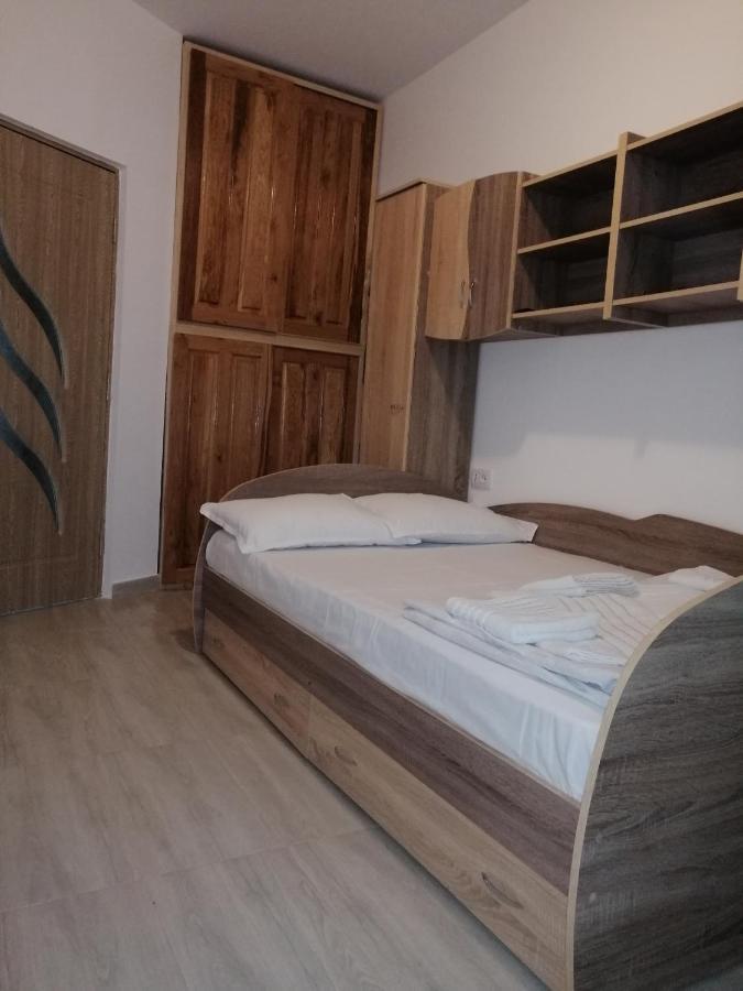 Adina Apartment Navodari Luaran gambar